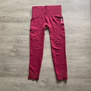 NWOT Women’s Gymshark Seamless Crop Leggings M